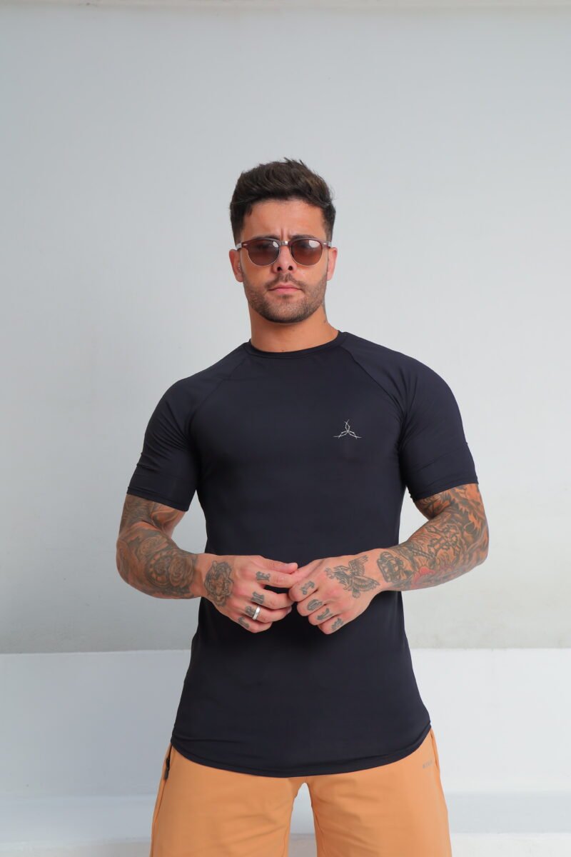 CAMISETA FUSION FIT PRETA - Imagem 6