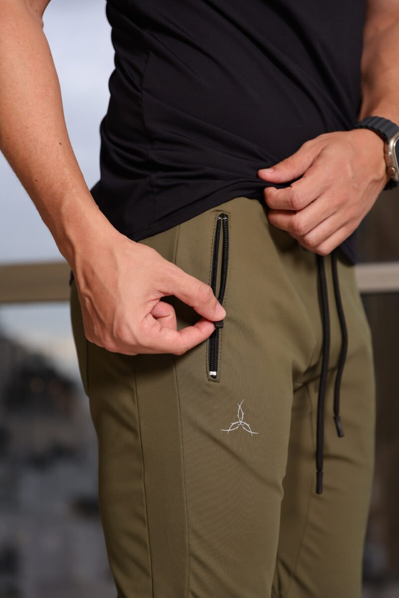 CALÇA DYNAMIC FIT VERDE MUSGO - Imagem 2
