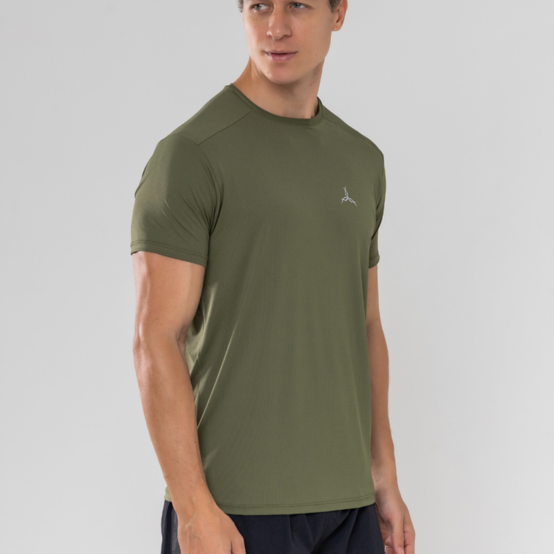 CAMISETA BÁSICA TECH FRESH MASCULINA – VERDE MILITAR