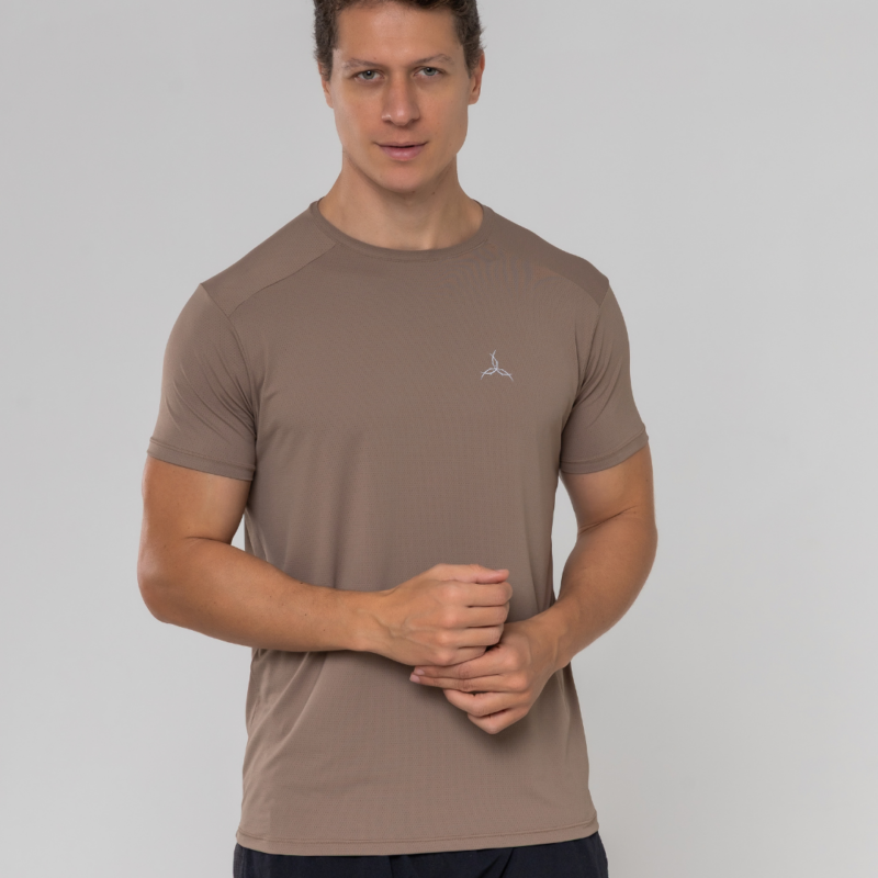 CAMISETA BÁSICA TECH FRESH MASCULINA – MARROM CLARO